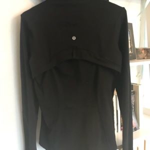 Size 8 define jacket EUC